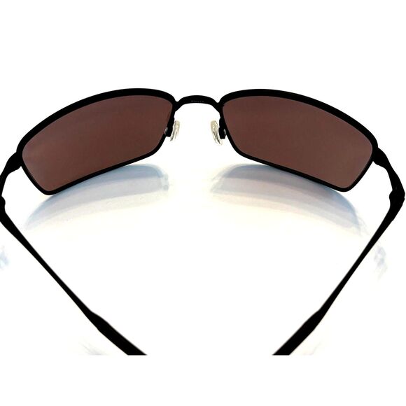 Oakley Unisex Square Wire Sunglasses Model#40709-EUC - Picture 5 of 9